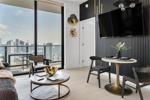 Condo in Miami, Florida, 1 bedroom  № 1888969 - photo 8