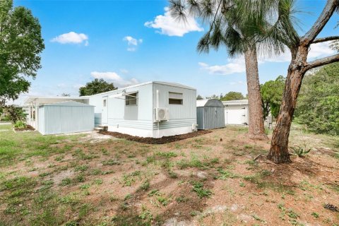 Apartamento en alquiler en New Port Richey, Florida, 2 dormitorios, 73.76 m2 № 1898889 - foto 21