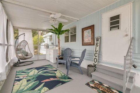 Apartamento en alquiler en New Port Richey, Florida, 2 dormitorios, 73.76 m2 № 1898889 - foto 5