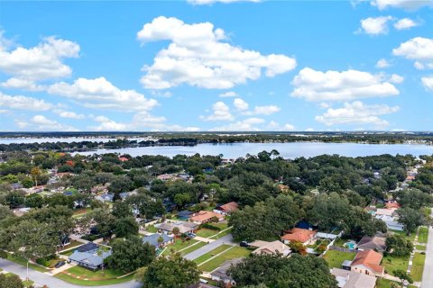 Villa ou maison à vendre à Orlando, Floride: 4 chambres, 177.44 m2 № 2420321 - photo 27