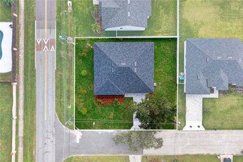 Villa ou maison à vendre à Orlando, Floride: 4 chambres, 177.44 m2 № 2420321 - photo 25