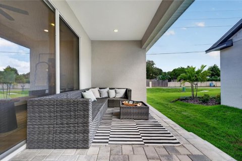 Villa ou maison à vendre à Orlando, Floride: 4 chambres, 177.44 m2 № 2420321 - photo 24
