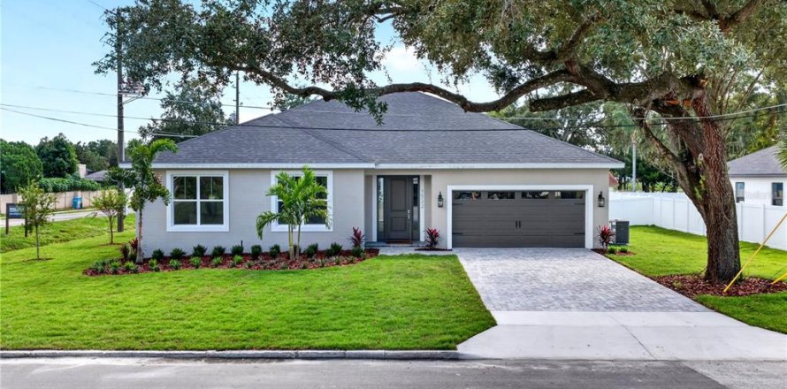 Villa ou maison à Orlando, Floride 4 chambres, 177.44 m2 № 2420321