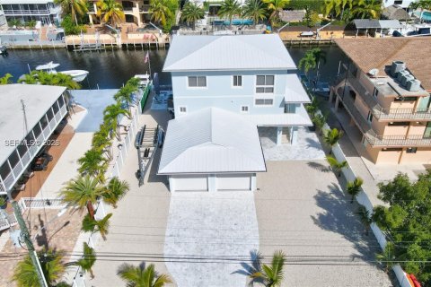 Casa en venta en Key Largo, Florida, 4 dormitorios, 280.94 m2 № 2048511 - foto 4