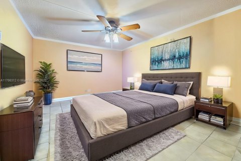 Condominio en venta en Miami, Florida, 1 dormitorio, 62.24 m2 № 1693410 - foto 6