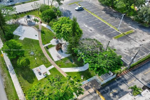 Condominio en venta en Miami, Florida, 1 dormitorio, 62.24 m2 № 1693410 - foto 11