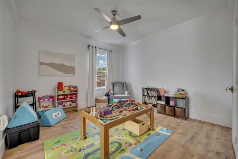 Casa en venta en Orlando, Florida, 5 dormitorios, 354.05 m2 № 1856070 - foto 25