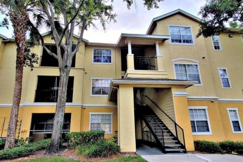 Condo in Orlando, Florida, 1 bedroom  № 1770188 - photo 1