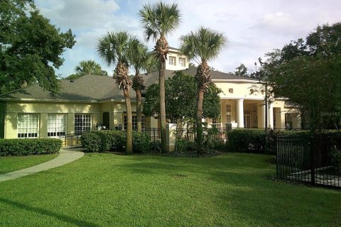 Condo in Orlando, Florida, 1 bedroom  № 1770188 - photo 16