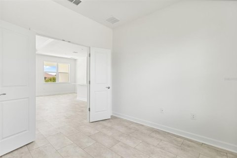 House in Port Charlotte, Florida 3 bedrooms, 161.65 sq.m. № 2155879 - photo 26