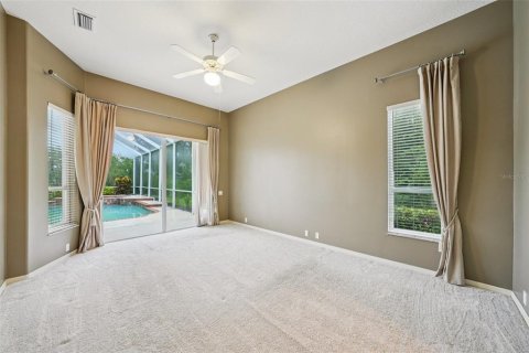 House in Tampa, Florida 4 bedrooms, 239.04 sq.m. № 1894944 - photo 27