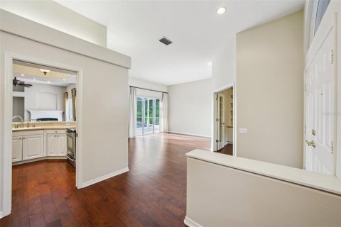House in Tampa, Florida 4 bedrooms, 239.04 sq.m. № 1894944 - photo 7