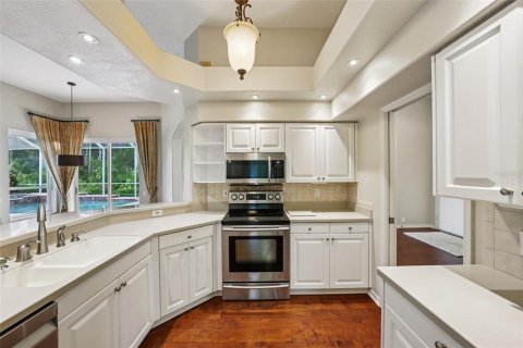 House in Tampa, Florida 4 bedrooms, 239.04 sq.m. № 1894944 - photo 21