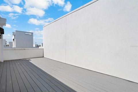 Adosado en alquiler en Tampa, Florida, 3 dormitorios, 194.82 m2 № 1780561 - foto 21