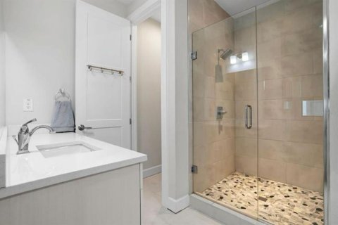 Adosado en alquiler en Tampa, Florida, 3 dormitorios, 194.82 m2 № 1780561 - foto 9