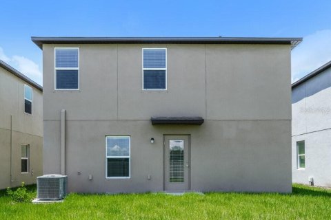 House in Lutz, Florida 5 bedrooms, 205.96 sq.m. № 1914650 - photo 17