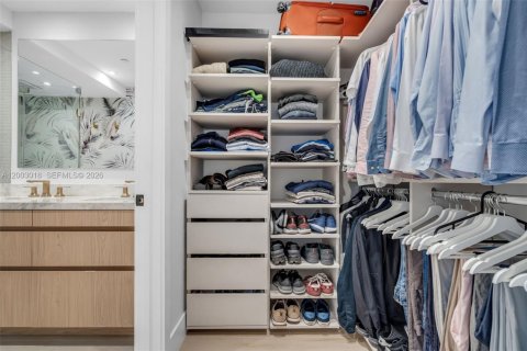 Condominio en venta en Key Biscayne, Florida, 2 dormitorios, 139.91 m2 № 2066483 - foto 11