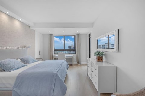Condominio en venta en Key Biscayne, Florida, 2 dormitorios, 139.91 m2 № 2066483 - foto 10