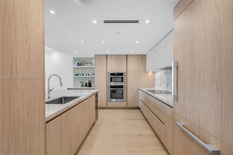 Condominio en venta en Key Biscayne, Florida, 2 dormitorios, 139.91 m2 № 2066483 - foto 7