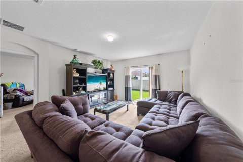 Villa ou maison à vendre à Kissimmee, Floride: 3 chambres, 143.53 m2 № 2412671 - photo 18