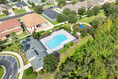 Villa ou maison à vendre à Kissimmee, Floride: 3 chambres, 143.53 m2 № 2412671 - photo 12