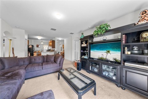 Villa ou maison à vendre à Kissimmee, Floride: 3 chambres, 143.53 m2 № 2412671 - photo 20