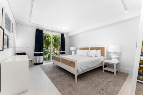 Condo in Miami Beach, Florida, 3 bedrooms  № 1726690 - photo 10