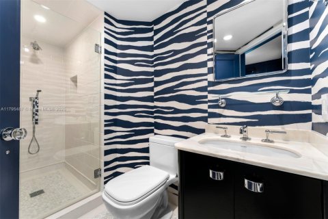 Condo in Miami Beach, Florida, 3 bedrooms  № 1726690 - photo 16
