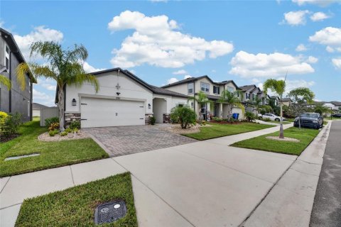 House in Wimauma, Florida 3 bedrooms, 205.04 sq.m. № 2396873 - photo 10