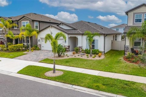 House in Wimauma, Florida 3 bedrooms, 205.04 sq.m. № 2396873 - photo 4