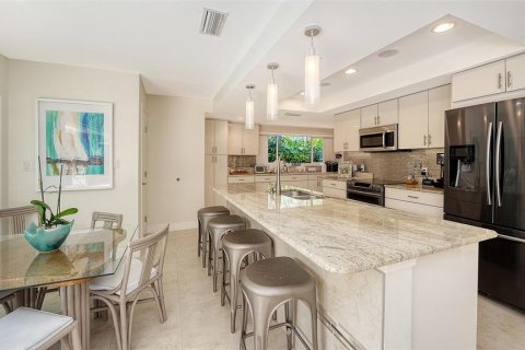 Casa en venta en Sarasota, Florida, 3 dormitorios, 248.61 m2 № 2233516 - foto 23