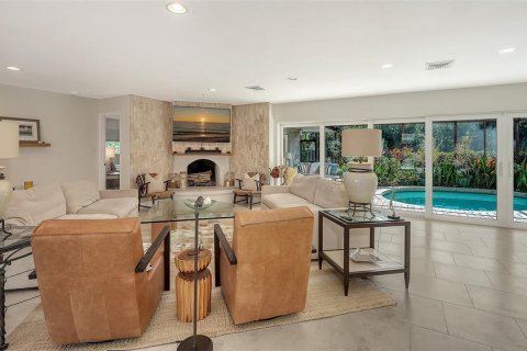 Casa en venta en Sarasota, Florida, 3 dormitorios, 248.61 m2 № 2233516 - foto 8
