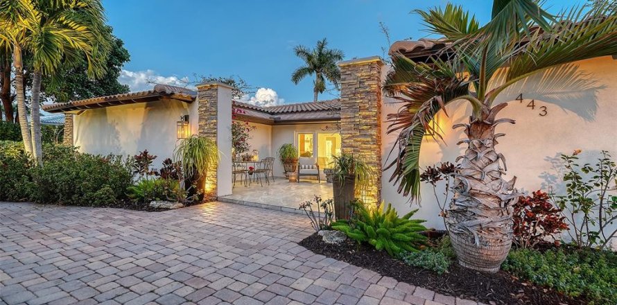 Casa en Sarasota, Florida 3 dormitorios, 248.61 m2 № 2233516