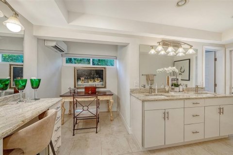 Casa en venta en Sarasota, Florida, 3 dormitorios, 248.61 m2 № 2233516 - foto 30