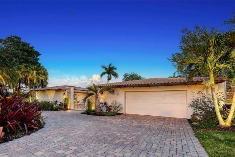 Casa en venta en Sarasota, Florida, 3 dormitorios, 248.61 m2 № 2233516 - foto 4