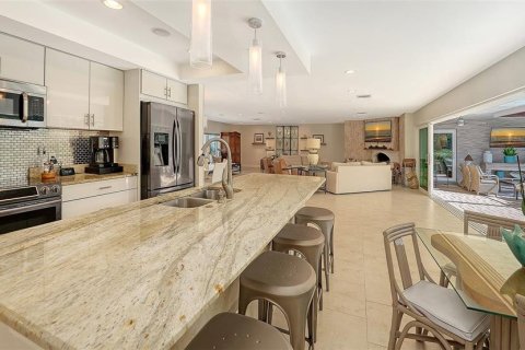 Casa en venta en Sarasota, Florida, 3 dormitorios, 248.61 m2 № 2233516 - foto 26