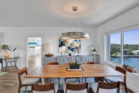 Condo in Fort Lauderdale, Florida, 3 bedrooms  № 2303579 - photo 21