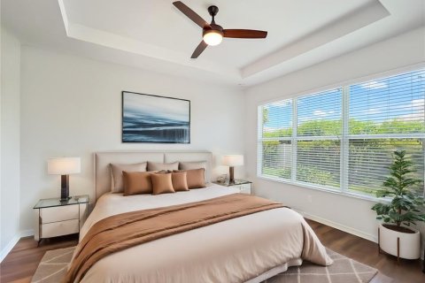 House in Cape Coral, Florida 3 bedrooms, 178.93 sq.m. № 1254434 - photo 9