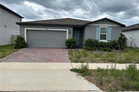 House in Haines City, Florida 4 bedrooms, 184.78 sq.m. № 2393708