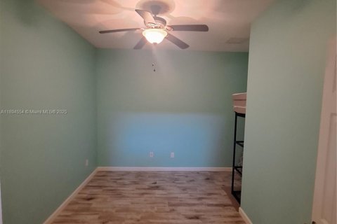 Villa ou maison à vendre à Port St. Lucie, Floride: 2 chambres, 150.13 m2 № 1947002 - photo 10