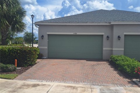 Villa ou maison à vendre à Port St. Lucie, Floride: 2 chambres, 150.13 m2 № 1947002 - photo 3