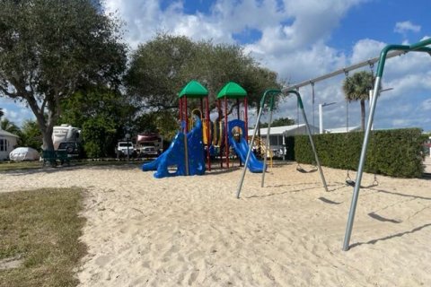Immobilier commercial à vendre à Juno Beach, Floride № 2184908 - photo 10