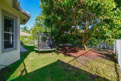 Villa ou maison à vendre à Weston, Floride: 3 chambres, 187.57 m2 № 1964817 - photo 8