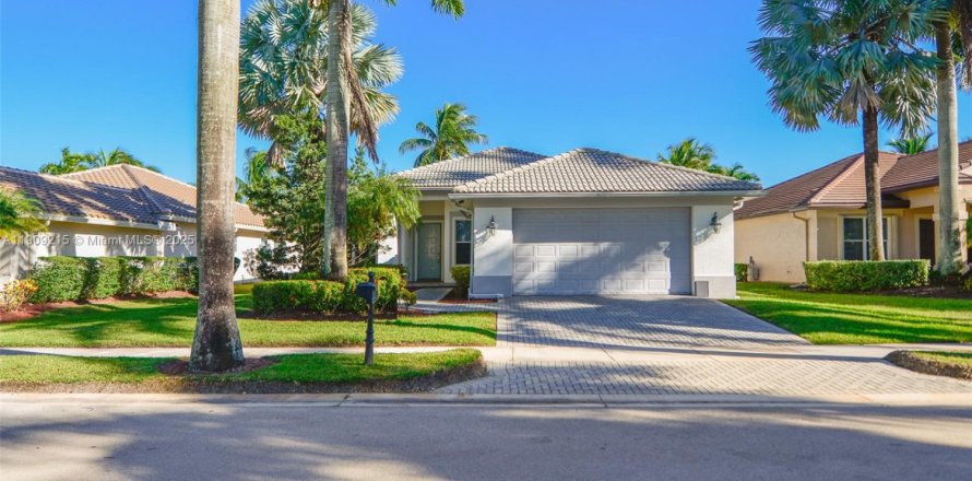 Villa ou maison à Weston, Floride 3 chambres, 187.57 m2 № 1964817