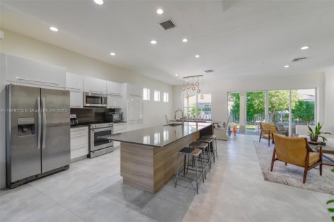 Villa ou maison à vendre à Weston, Floride: 3 chambres, 187.57 m2 № 1964817 - photo 16