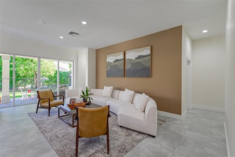 Villa ou maison à vendre à Weston, Floride: 3 chambres, 187.57 m2 № 1964817 - photo 19