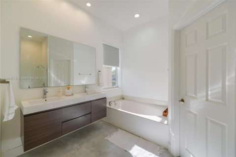 Villa ou maison à vendre à Weston, Floride: 3 chambres, 187.57 m2 № 1964817 - photo 26