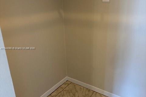 House in Hallandale Beach, Florida 35.3 sq.m. № 2016743 - photo 8