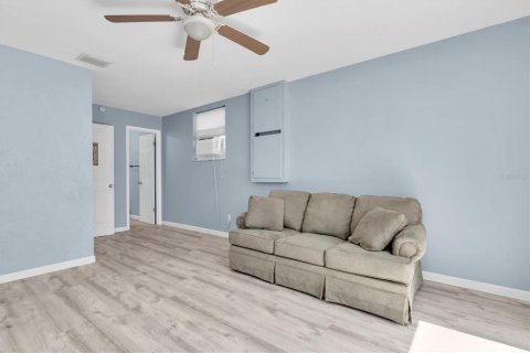 Casa en venta en Saint Petersburg, Florida, 3 dormitorios, 134.62 m2 № 1516196 - foto 22