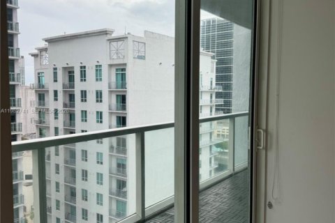 Снять в аренду кондоминиум в Майами, Флорида 1 спальня, 74.88м2, № 2049251 - фото 14